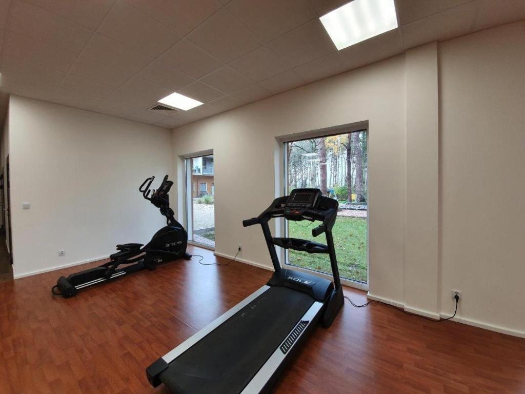 אוסטרוני מורסקי Dwie Sosny Apartamenty Przy Plazy - Sauna, Jacuzzi, Silownia, Bawialnia - 365Pam מראה חיצוני תמונה