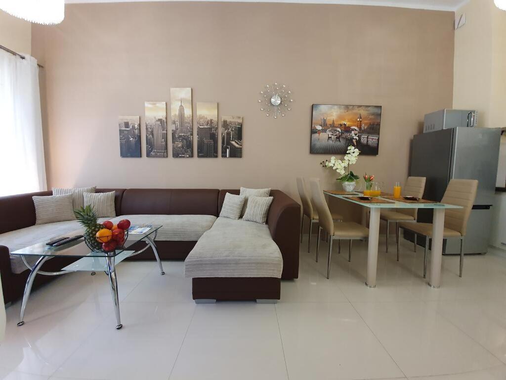 אוסטרוני מורסקי Dwie Sosny Apartamenty Przy Plazy - Sauna, Jacuzzi, Silownia, Bawialnia - 365Pam מראה חיצוני תמונה